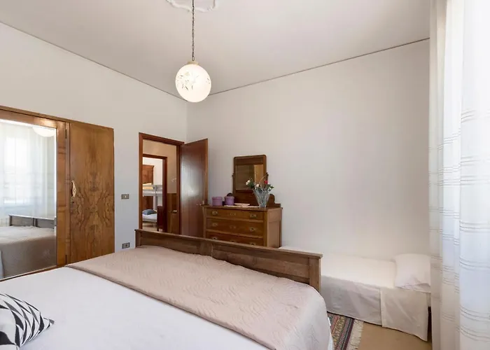 La Maison De Mely With Garden Apartman *