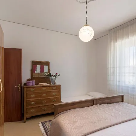 La Maison De Mely With Garden Sandra