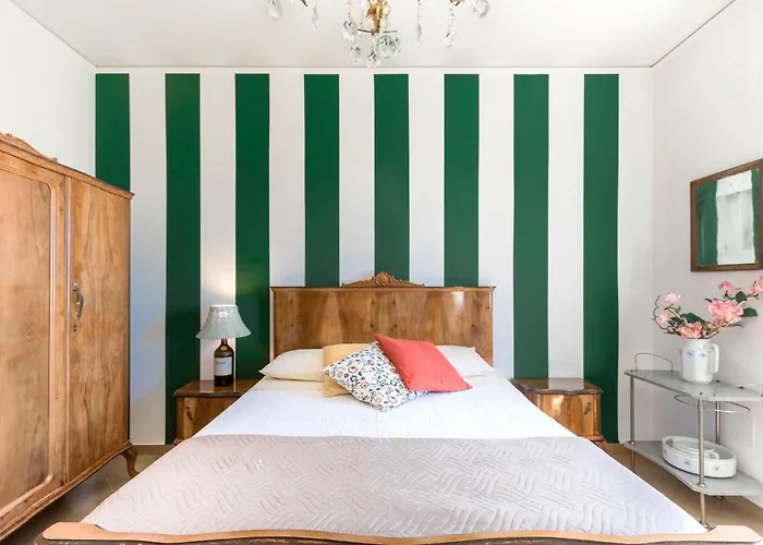 La Maison De Mely With Garden Apartment