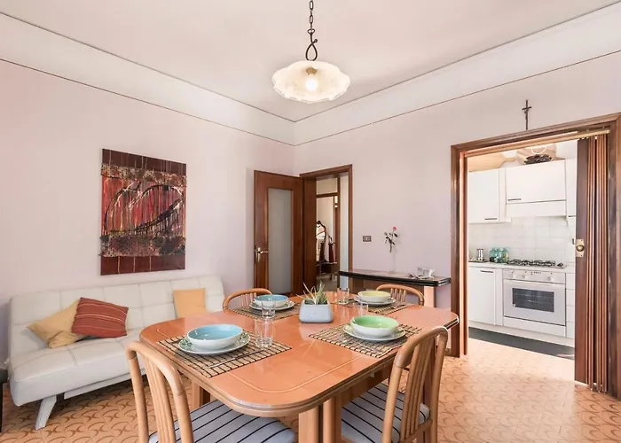 La Maison De Mely With Garden Apartment